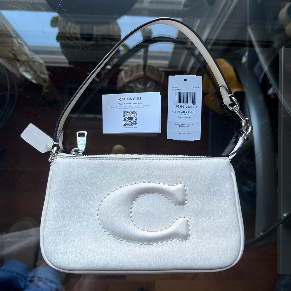 Coach White Leather Shoulder Bag